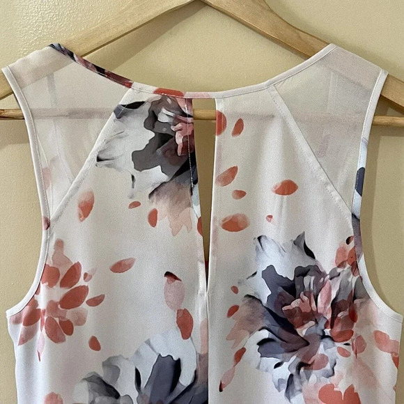 Willow & Thread| Lovely Flowy Floral Back Slit Ivory/Grey/Coral Tank Top Sz S - Picture 5 of 5